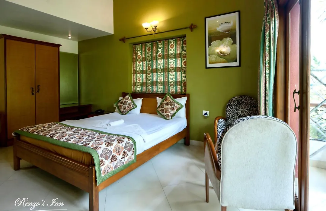 Renzo'S Inn-1